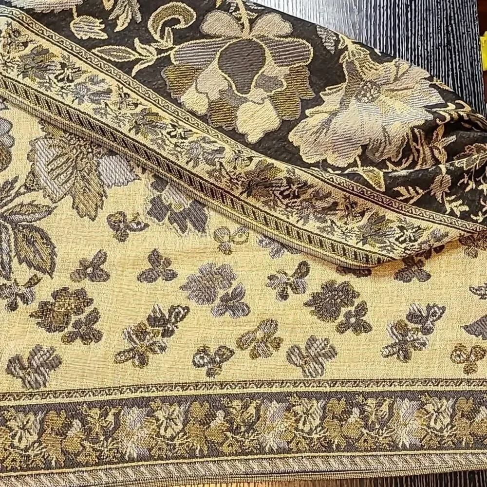 Reversible floral pashmina style scarf/wrap
